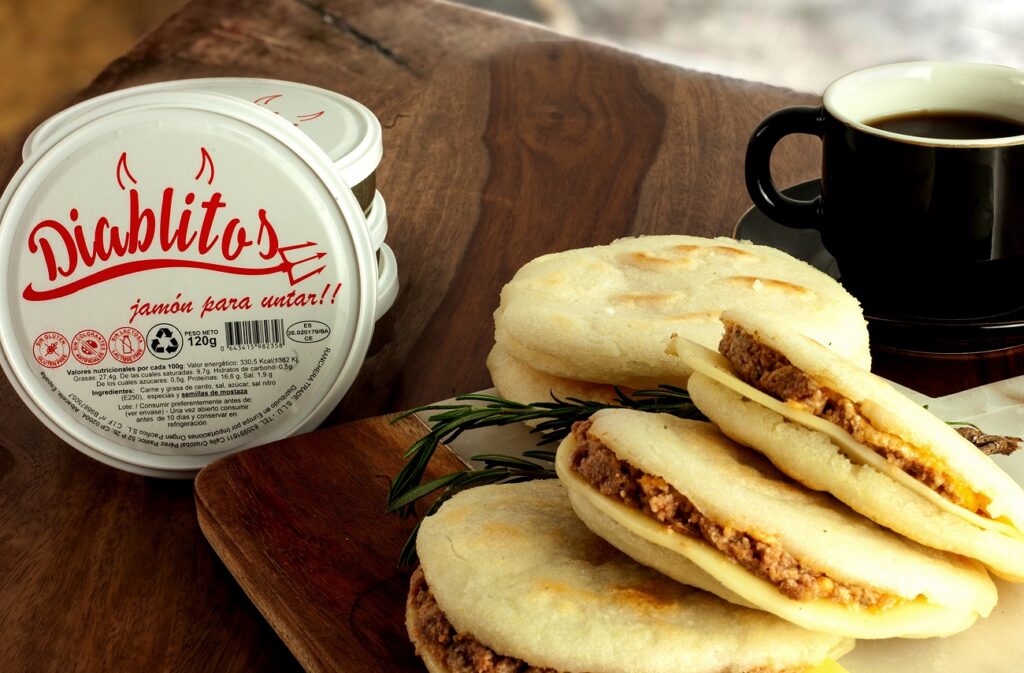 Receta De Arepas Venezolanas – Diablitos Spain